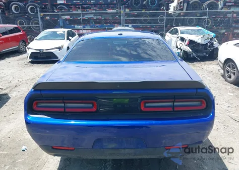 2022 Dodge Challenger R/T from USA, damaged, VIN 2C3CDZBT6NH149131